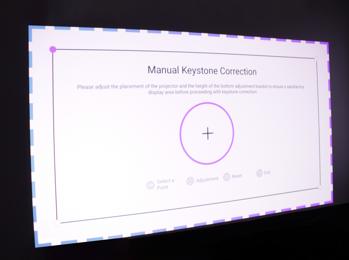 Is it bad to use keystone correction? We tested it.