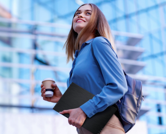 Why is it Worth Getting a Portable Monitor?